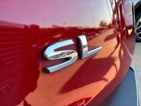 Used 2023 Nissan Rogue SL w/ SL Premium Package FWD image 10
