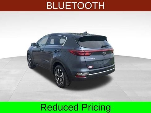 Used 2022 Kia Sportage LX AWD/4WD image 4