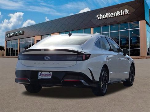 New 2026 Hyundai Sonata SEL image 6