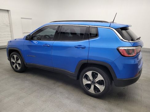 Used 2017 Jeep Compass Latitude w/ Popular Equipment Group image 3