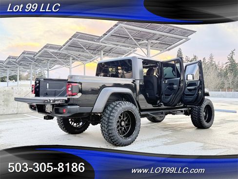 Used 2020 Jeep Gladiator Sport w/ Quick Order Package 24S image 30