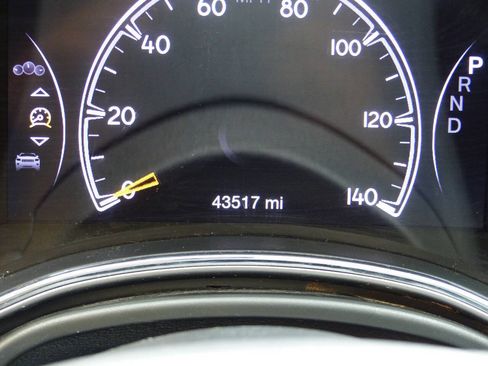 Used 2021 Jeep Grand Cherokee Limited AWD/4WD image 44