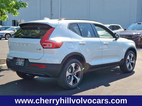 New 2025 Volvo XC40 B5 Plus w/ Protection Package Premier image 8