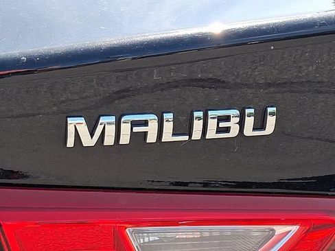Certified 2025 Chevrolet Malibu LT FWD image 30