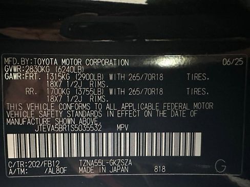 Used 2025 Toyota 4Runner TRD Off-Road AWD/4WD image 11