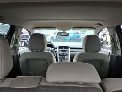 Used 2014 Ford Edge SE w/ Equipment Group 101A FWD image 17