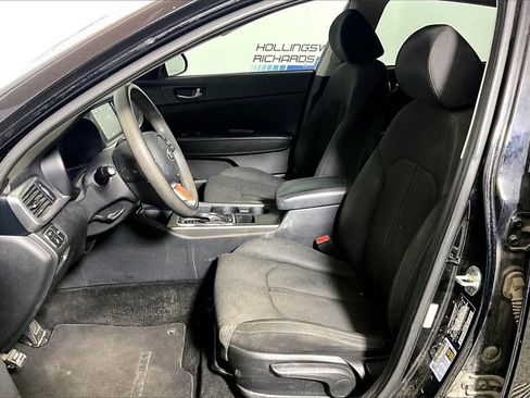Used 2019 Kia Optima LX image 17
