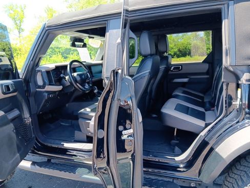 Used 2022 Ford Bronco Wildtrak AWD/4WD image 8