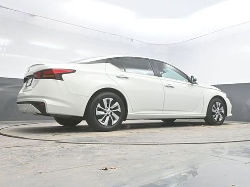 Used 2021 Nissan Altima 2.5 S image 30