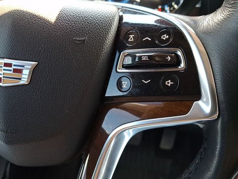 Used 2020 Cadillac Escalade ESV Luxury w/ Escalade Sport Edition AWD/4WD image 25