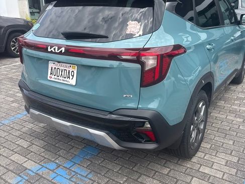 Used 2024 Kia Seltos S AWD/4WD image 13