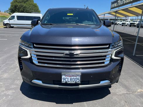 Used 2022 Chevrolet Suburban High Country w/ Max Trailering Package AWD/4WD image 4