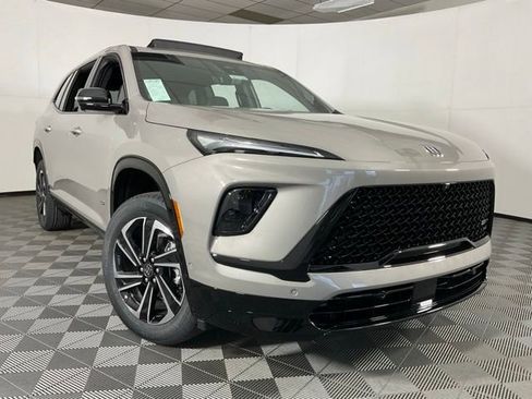 New 2026 Buick Enclave Sport Touring w/ Super Cruise Package AWD/4WD image 49
