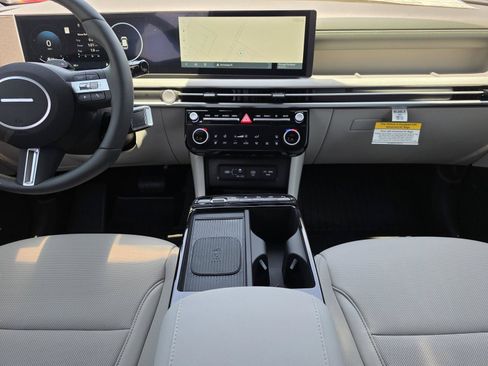 New 2026 Hyundai Tucson Limited FWD image 18