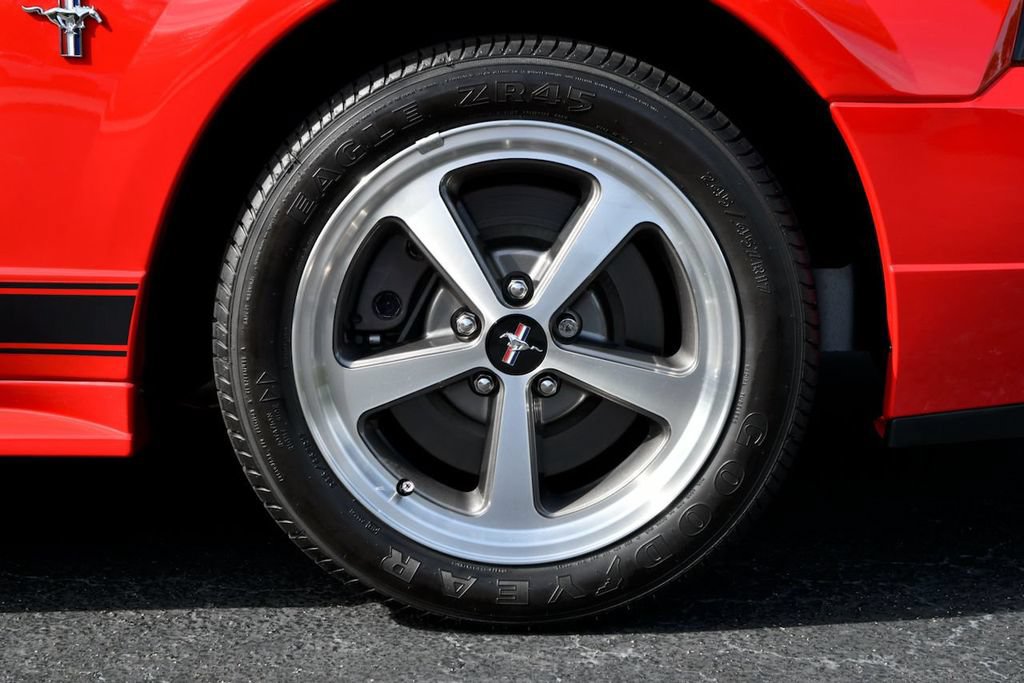 Used 2003 Ford Mustang Mach 1 RWD image 15