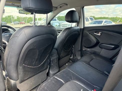 Used 2013 Hyundai Tucson GLS FWD image 8