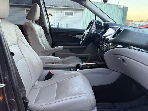 Used 2017 Honda Pilot Elite image 20