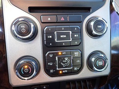 Used 2015 Ford F250 Platinum image 25