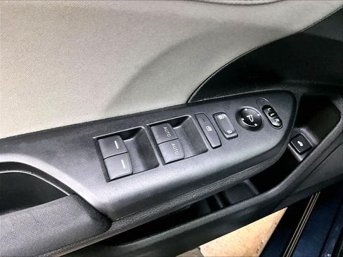 Used 2019 Honda Civic EX image 37