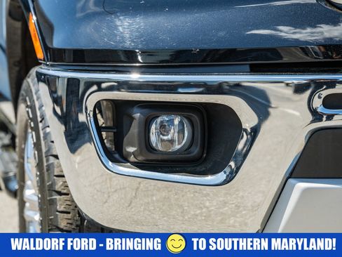 Used 2022 Ford Ranger XLT w/ Equipment Group 301A Mid AWD/4WD image 11