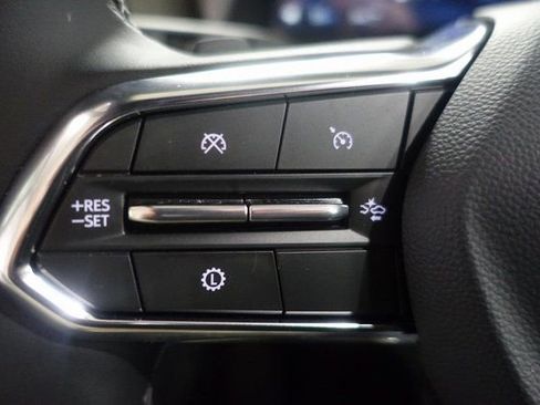 New 2026 Chevrolet Equinox LT w/ Convenience Package II image 13