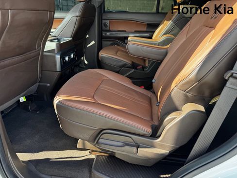 Used 2022 Ford Expedition King Ranch image 13