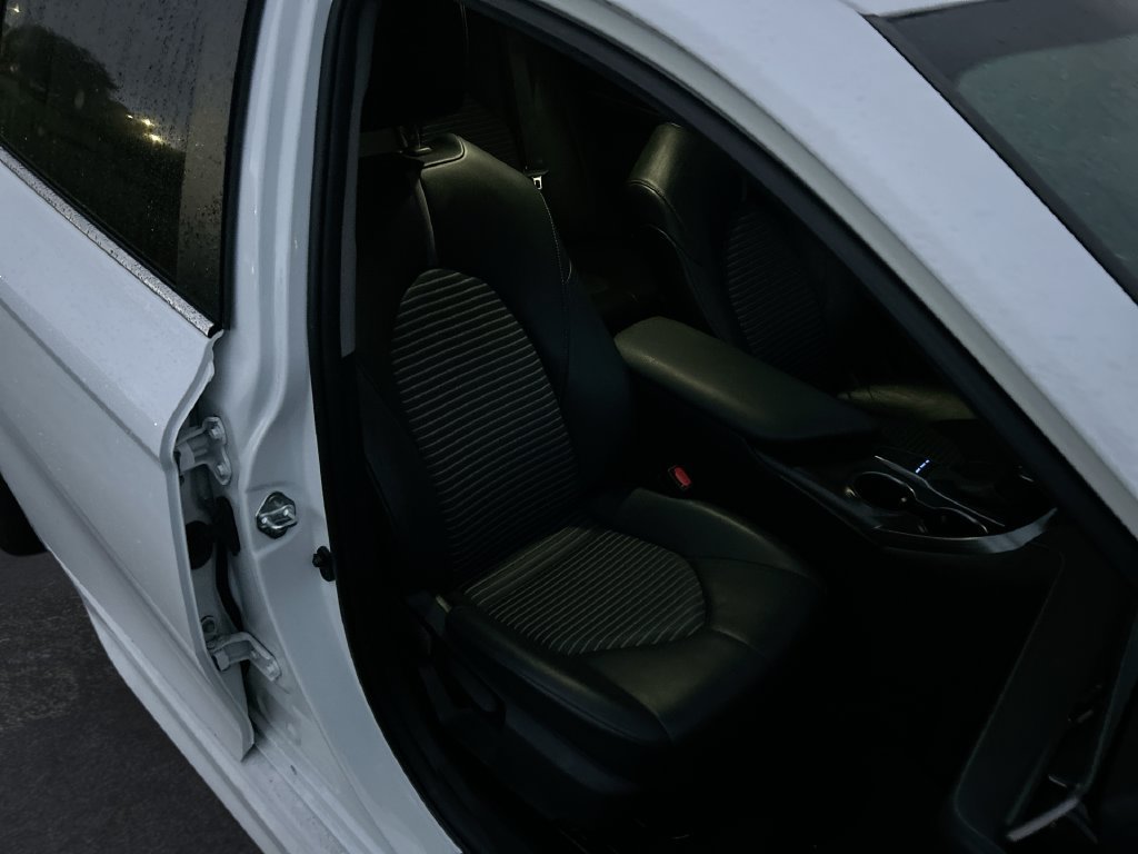 Certified 2023 Toyota Camry SE FWD image 30
