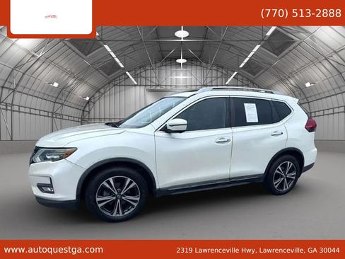 Used 2017 Nissan Rogue SL w/ SL Premium Package FWD image 1