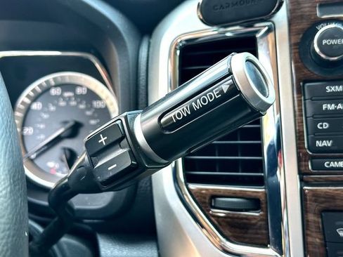 Used 2018 Nissan Titan SL w/ Texas Titan Edition AWD/4WD image 16