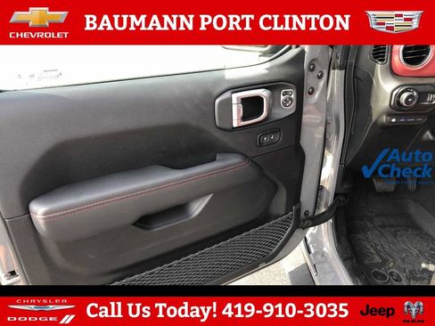New 2023 Jeep Wrangler Unlimited Rubicon 4xe AWD/4WD image 15