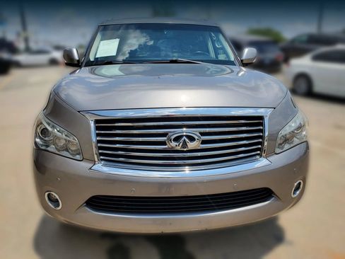 Used 2014 INFINITI QX80 4WD w/ Theater Package image 22