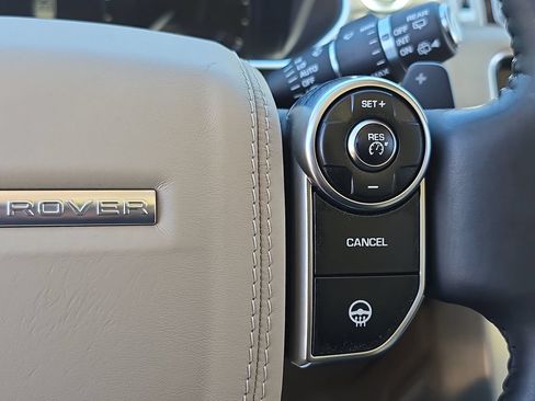 Used 2014 Land Rover Range Rover HSE AWD/4WD image 21
