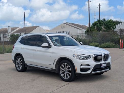 Used 2018 BMW X3 xDrive30i w/ Convenience Package image 3