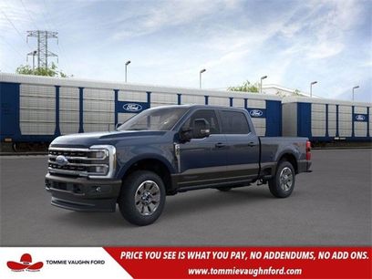 New 2025 Ford F250 King Ranch w/ FX4 Off-Road Package