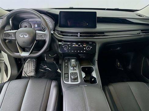 Used 2025 INFINITI QX60 Pure image 18