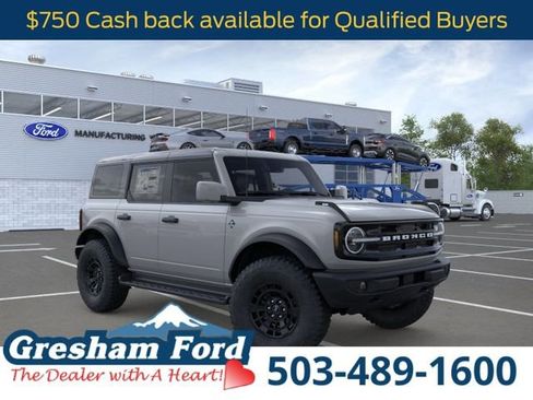 New 2026 Ford Bronco Outer Banks image 7