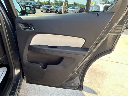 Used 2014 Chevrolet Equinox LS FWD image 15