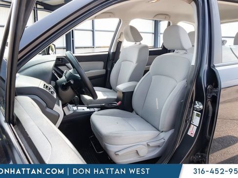 Used 2016 Subaru Forester 2.5i w/ Alloy Wheel Package AWD/4WD image 12