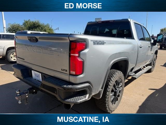 Used 2025 Chevrolet Silverado 3500 LTZ w/ Trail Boss Package AWD/4WD image 4