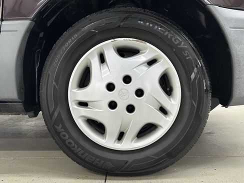 Used 2002 Toyota Sienna CE image 26