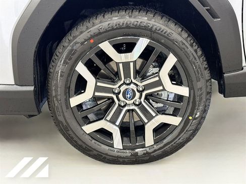 New 2026 Subaru Outback Touring XT image 34