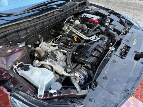 Used 2025 Nissan Altima 2.5 SV FWD image 27