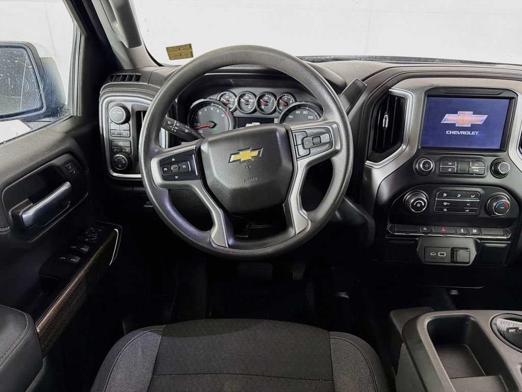 Used 2020 Chevrolet Silverado 1500 LT AWD/4WD image 19