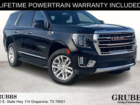 Used 2024 GMC Yukon SLT w/ SLT Luxury Package image 1