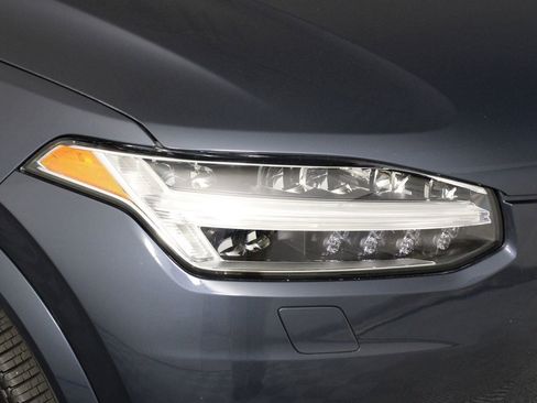 Certified 2023 Volvo XC90 T8 Ultimate w/ Protection Package Premier image 26