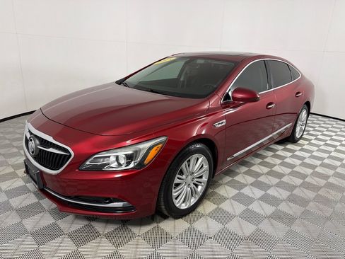 Used 2018 Buick LaCrosse Essence w/ Sun and Shade Package FWD image 9