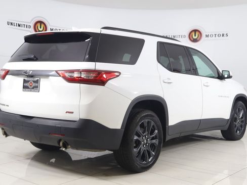 Used 2021 Chevrolet Traverse RS AWD/4WD image 3