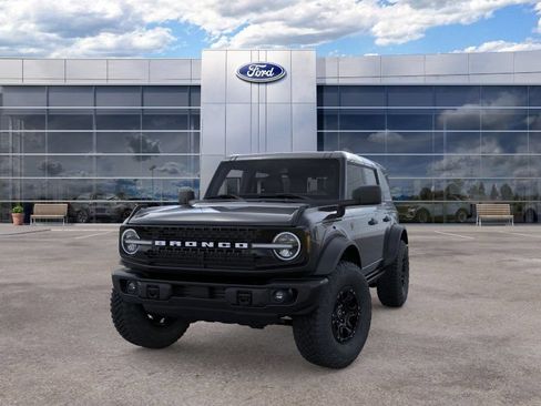 New 2026 Ford Bronco Badlands AWD/4WD image 2