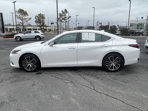 Used 2024 Lexus ES 250 w/ Premium Package AWD/4WD image 6