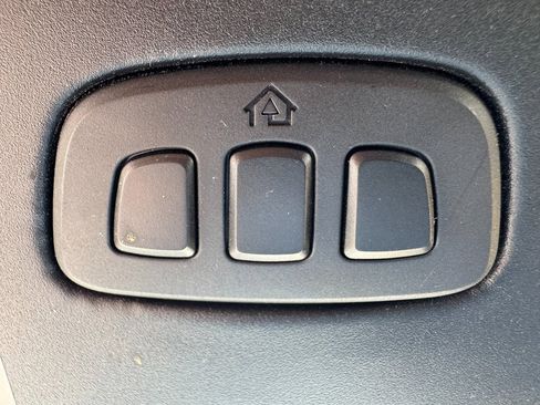 Used 2023 Ford Bronco Badlands image 60